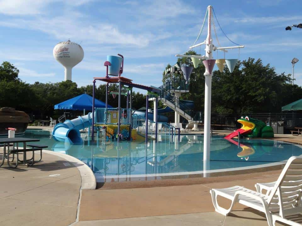 Bellaire Town Square Pool