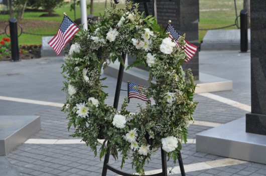 Kia Monument Wreath at CyChamp Park