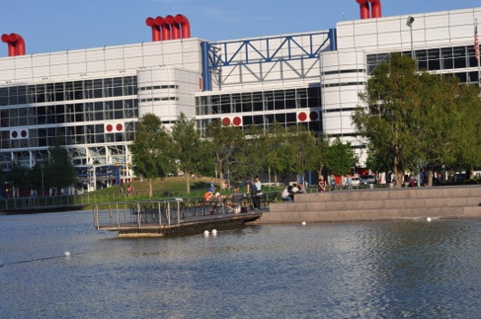 Lake and Pier at Discovery Green