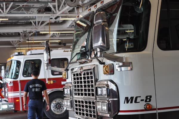 Houston Fire Station 8 Garage