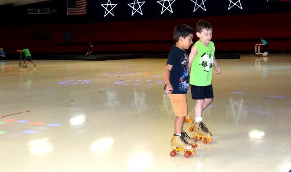 Dairy Ashford Roller Rink SkatingF