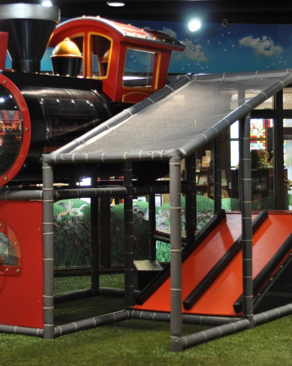 Main Street Indoor Park Play Structure and Slide