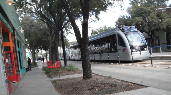 MetroRail Train in Mid Main