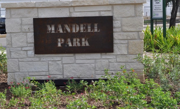 Mandell Park Sign