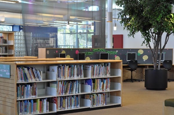 McGovern Stella Link Houston Library Computer Stations