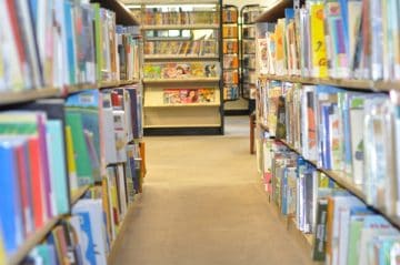 Raising Readers: Freed Montrose Neighborhood Library JillBJarvis com