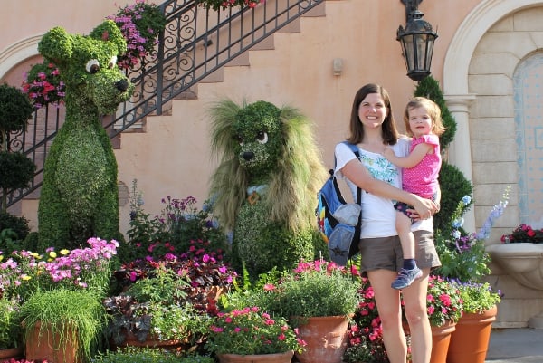 Lady and the Tramp topiary during the international garden show in the spring at epcot Disney World