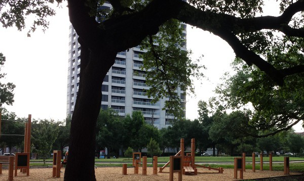 Hermann Park Exercise Station 6