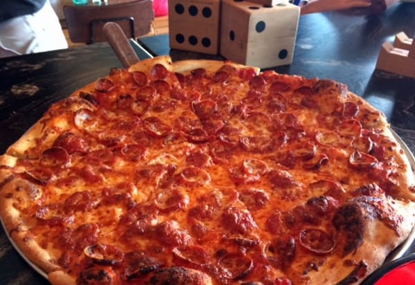 Luna Pizzeria Pepperoni Pizza