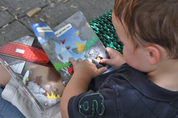 Reading at Hedwig Park1