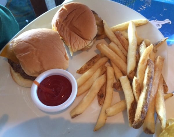 Landrys Seafood Kemah Kids Meal with Cheeseburgers