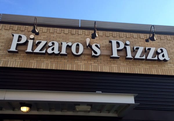 Pizaros Pizza in Houston