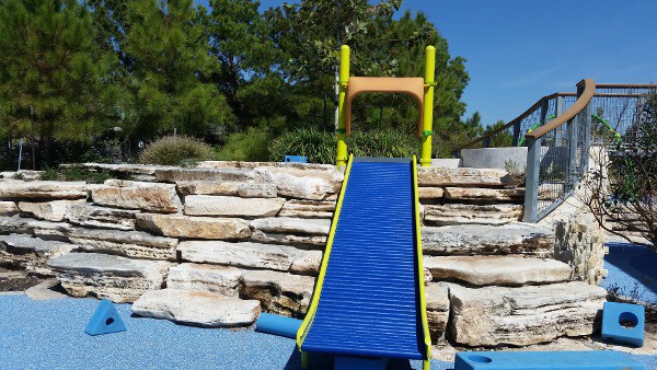 Exploration Park Roller Slide by YouiShare