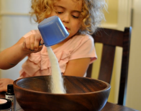 Pouring Sugar for Imperial Sugar Sugar Scrub