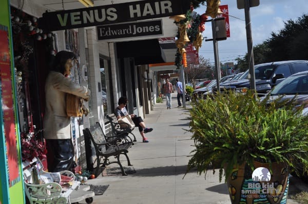 19th Street in Houston Heights