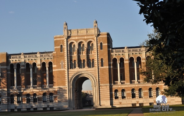 Rice University Lovette Hall at Gate 1