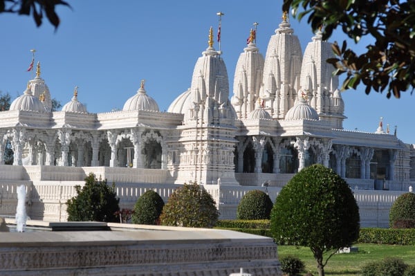 BigKidSmallCity.com HoustonParentsMagazine BAPS Shri Swaminarayan Mandir