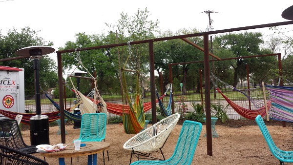 Luigi S Pizza Axelrad Beer Garden Swing At One Of Houston S