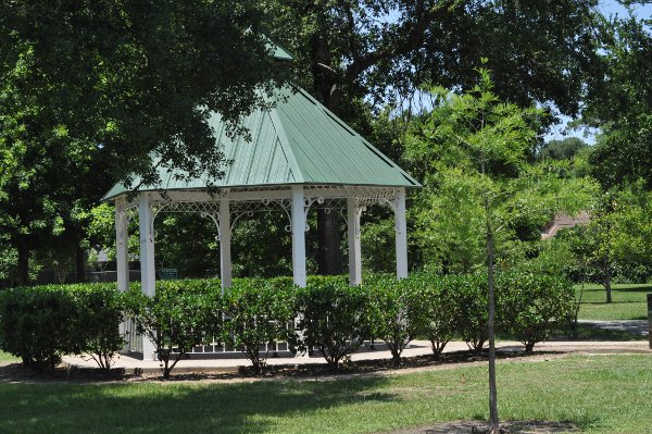 Nobb Hill Park Gazebo