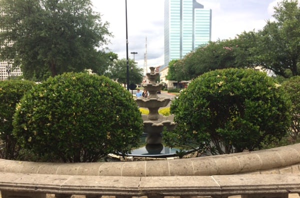 Paciugo Building Fountain