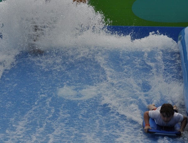 Wet N Wild Splashtown Flowrider