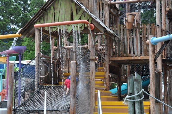 Wet N Wild Splashtown Treehouse Island Ropes