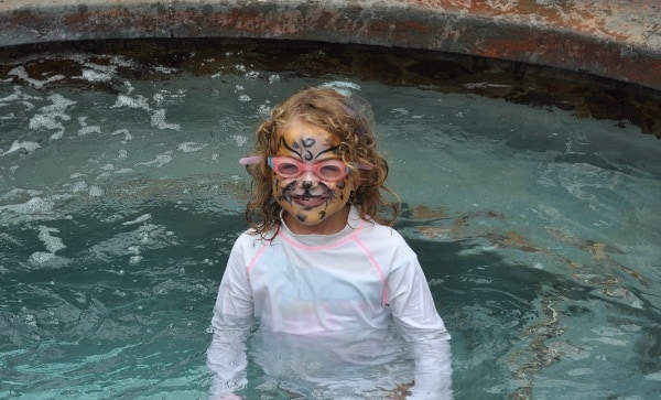 The Woodlands Resort Tiger Face Painting in Hot Tub BigKidSmallCity.com