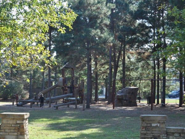 jagged-ridge-park-the-woodlands