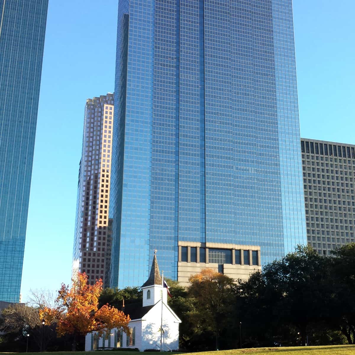 Sam Houston Park Church