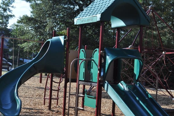 tupelo-park-the-woodlands-toddler-playground