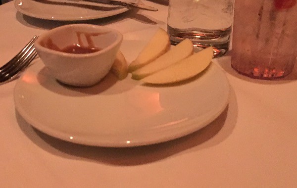 Flemings Kids Meals Apple Slices