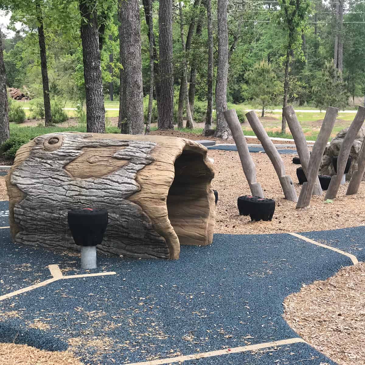 Log Tunnel at Smooth Stream Park