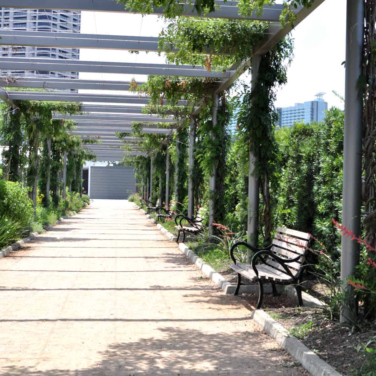 Hermann Park Centennial Garden Walkway