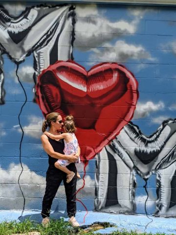 Houston Graffiti Building Mothers Day Balloons Mural