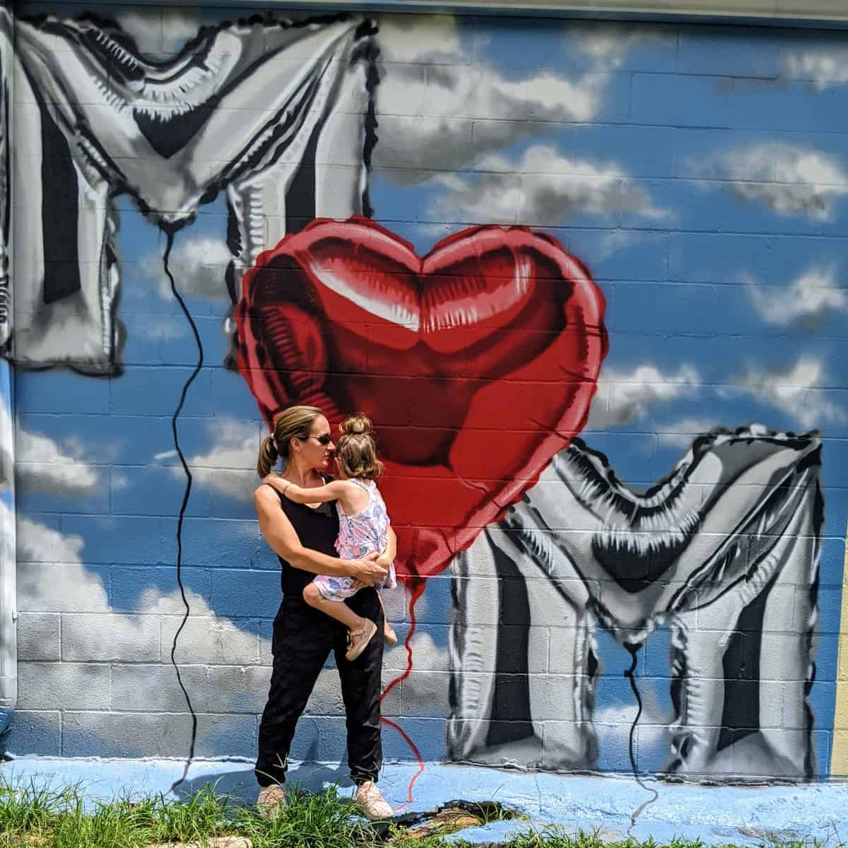 Houston Graffiti Building Mothers Day Balloons Mural