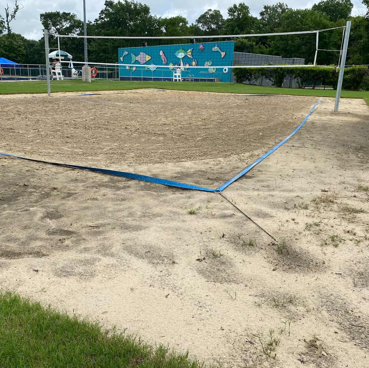 Eagle Pointe Volleyball Court