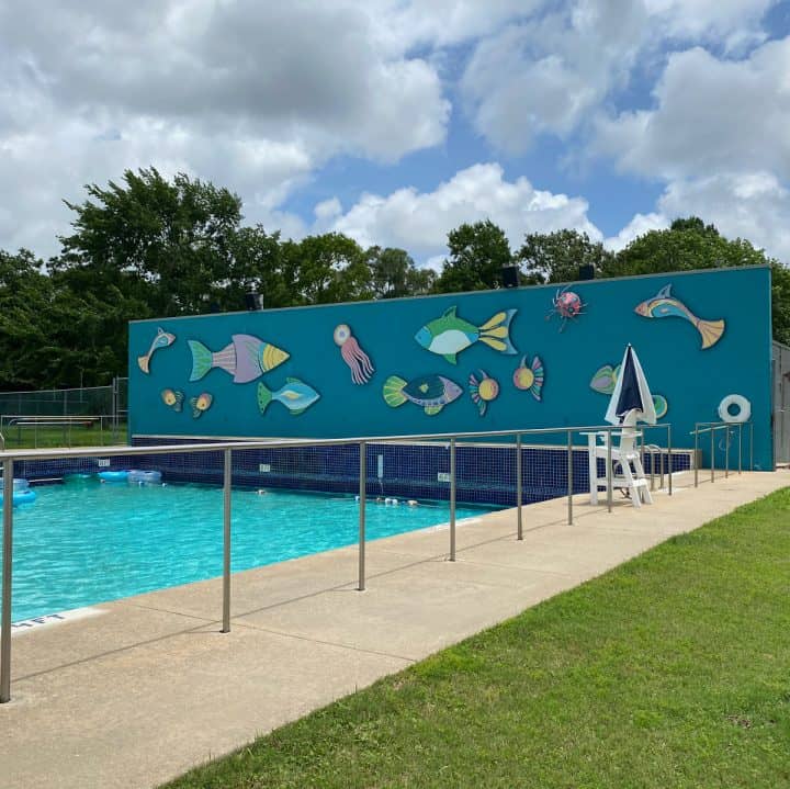 Eagle Pointe Wave Pool in Mont Belvieu