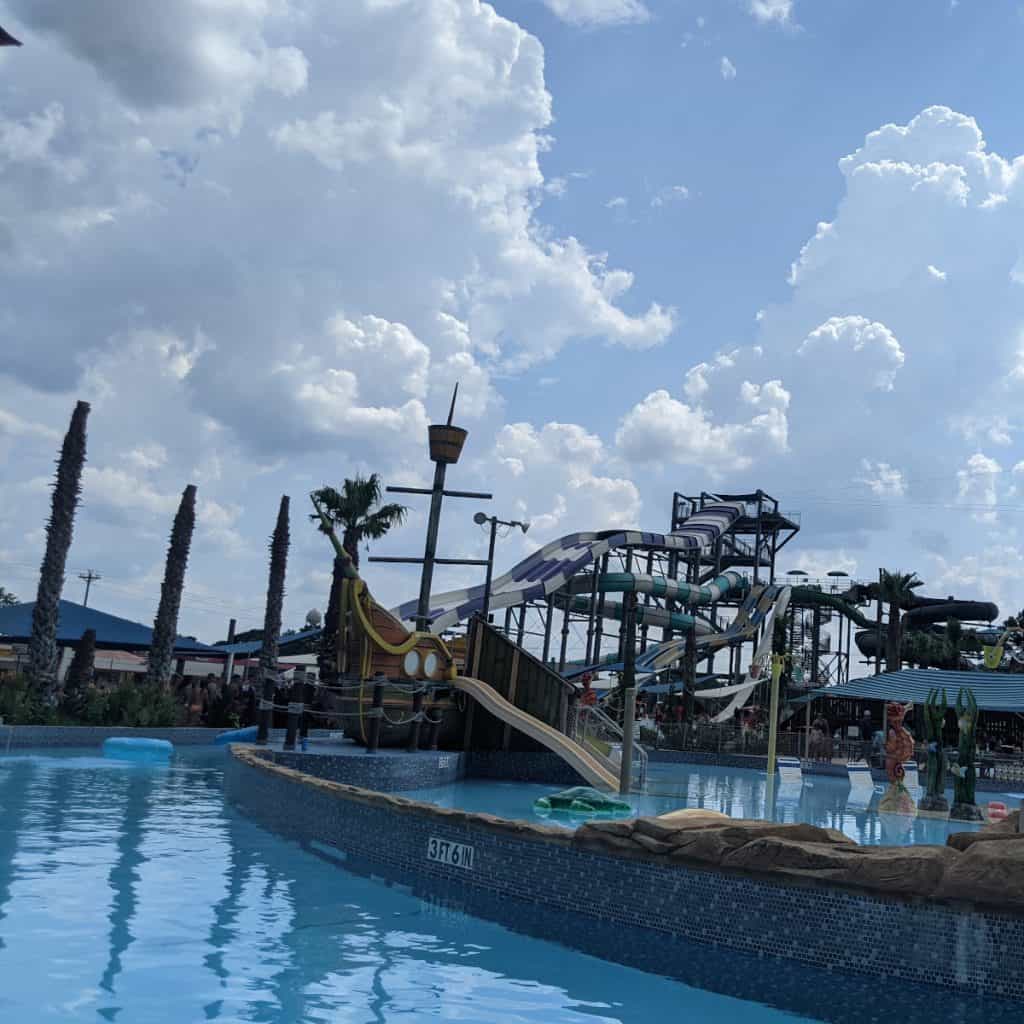 Splashway Waterpark & Campgrounds