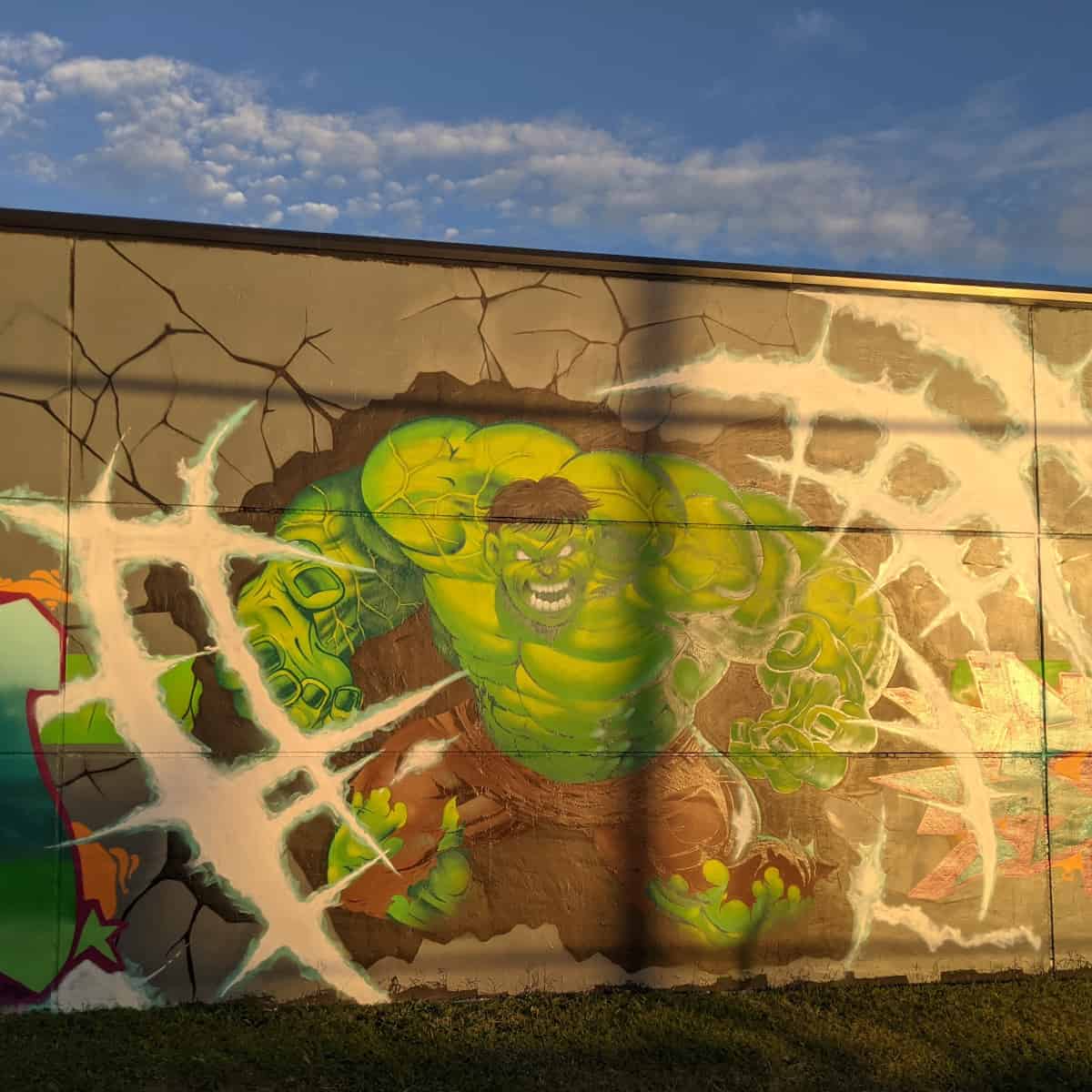 OakStrong Mural with Hulk