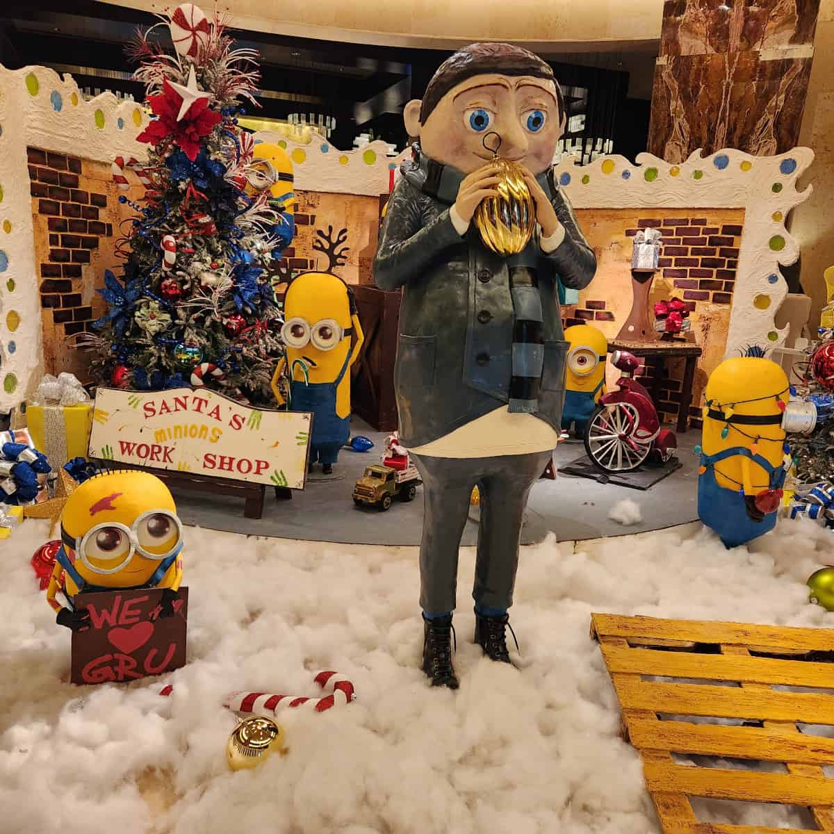 Hilton Americas Minions Chocolate Display