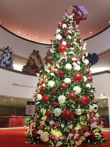 Alley Theatre Christmas Tree 2025